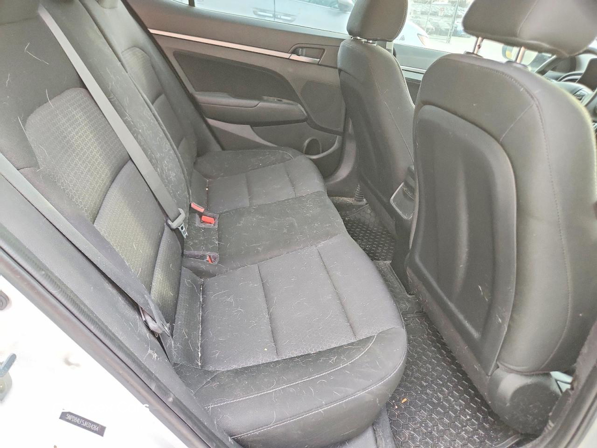 Hyundai Elantra 2018