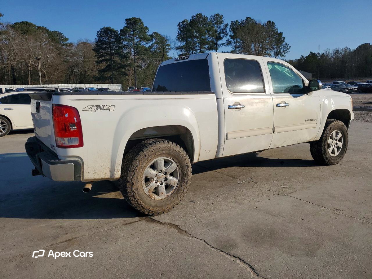 GMC Sierra 2011
