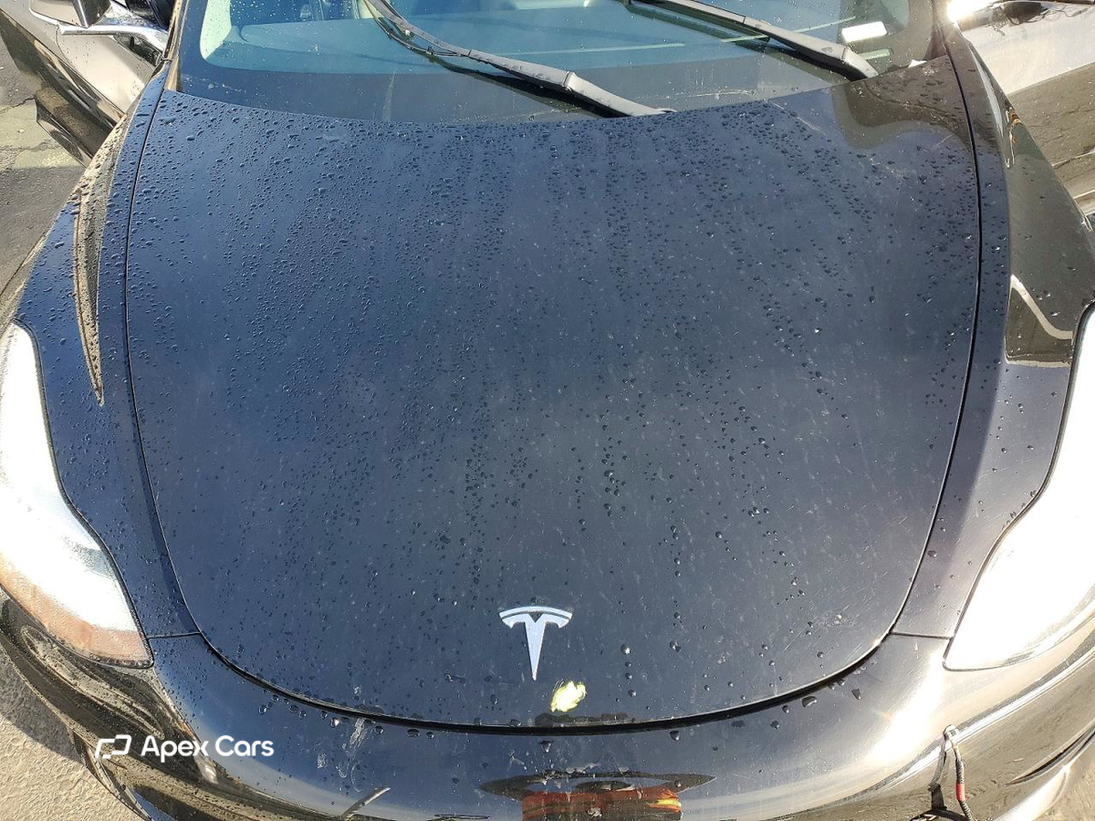 Tesla Model 3 2018