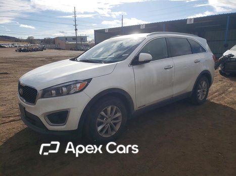 Kia Sorento 2017 - Image 1 of 12