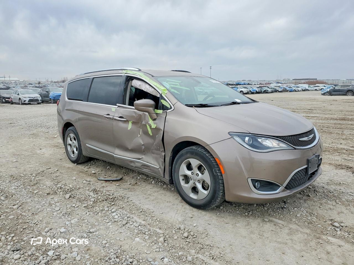 Chrysler Pacifica 2017
