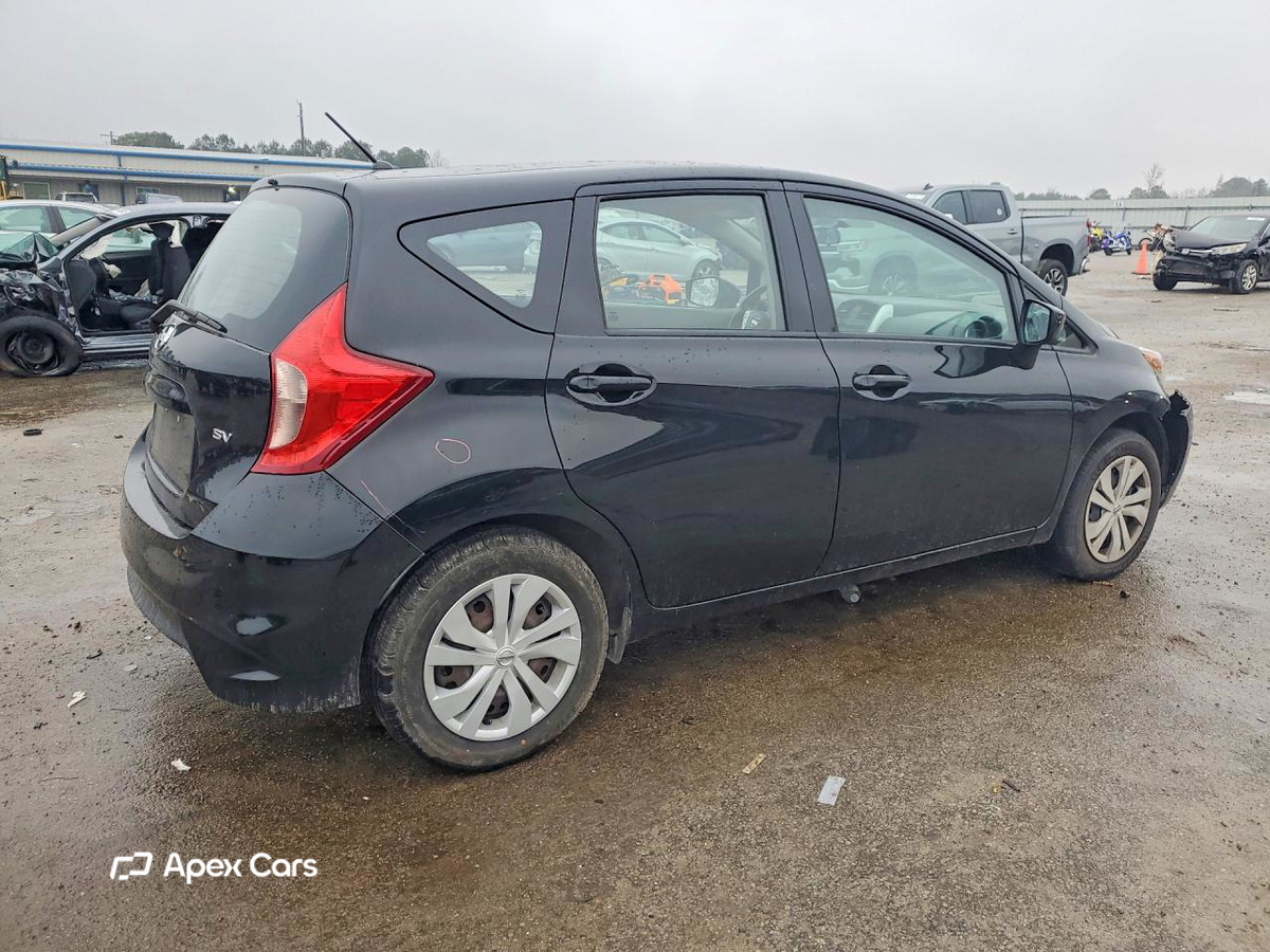 Nissan Versa 2019