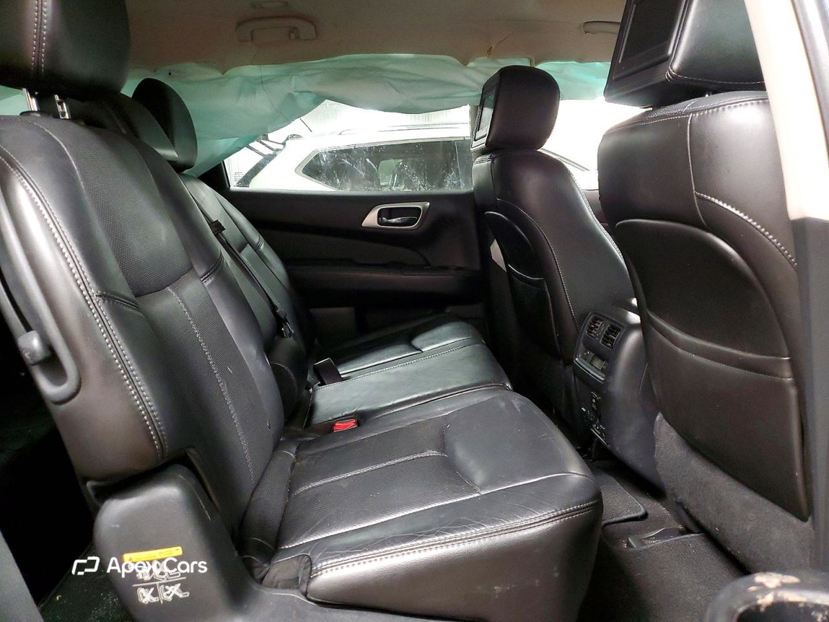 Nissan Pathfinder 2014