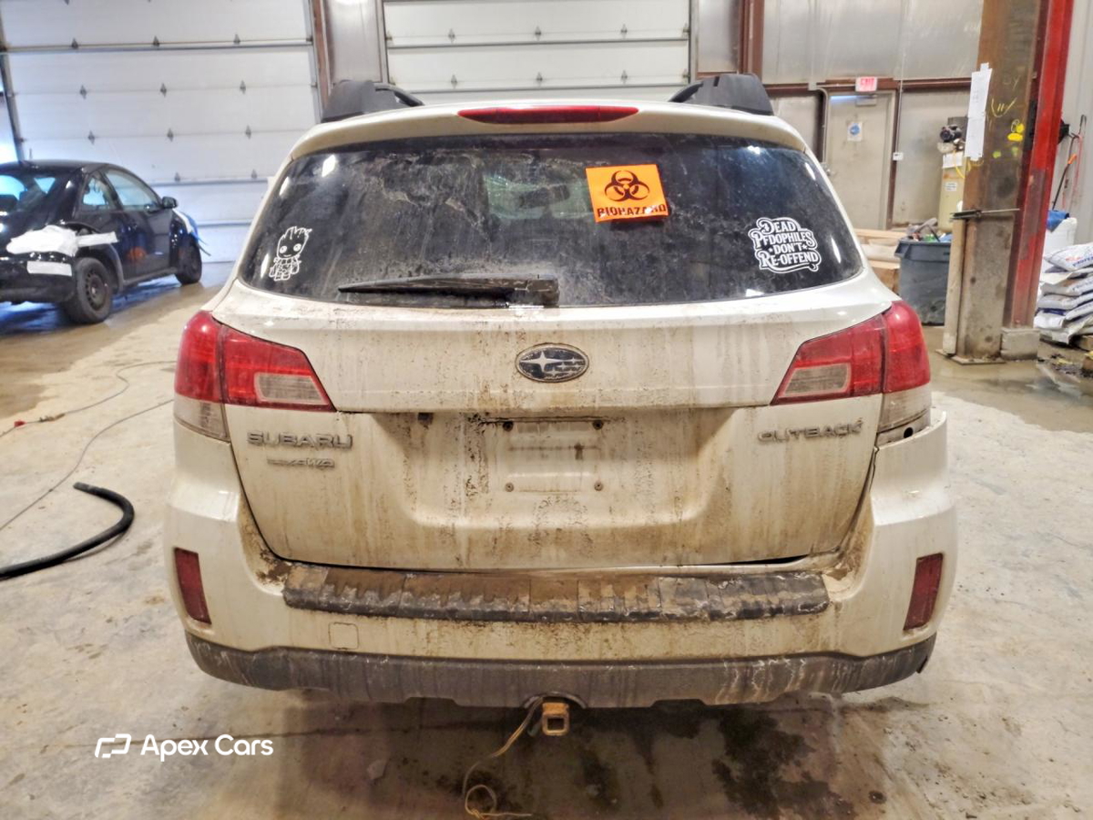 Subaru Outback 2013