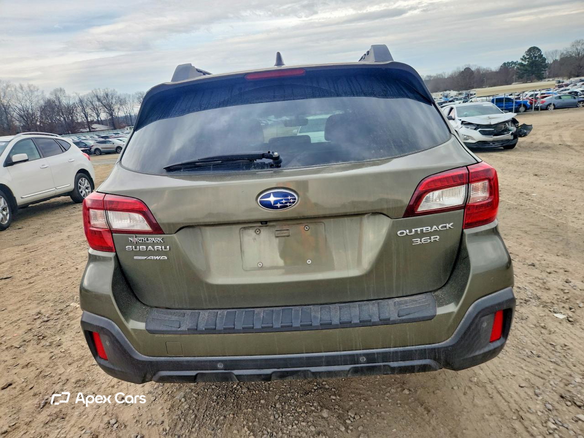 Subaru Outback 2018