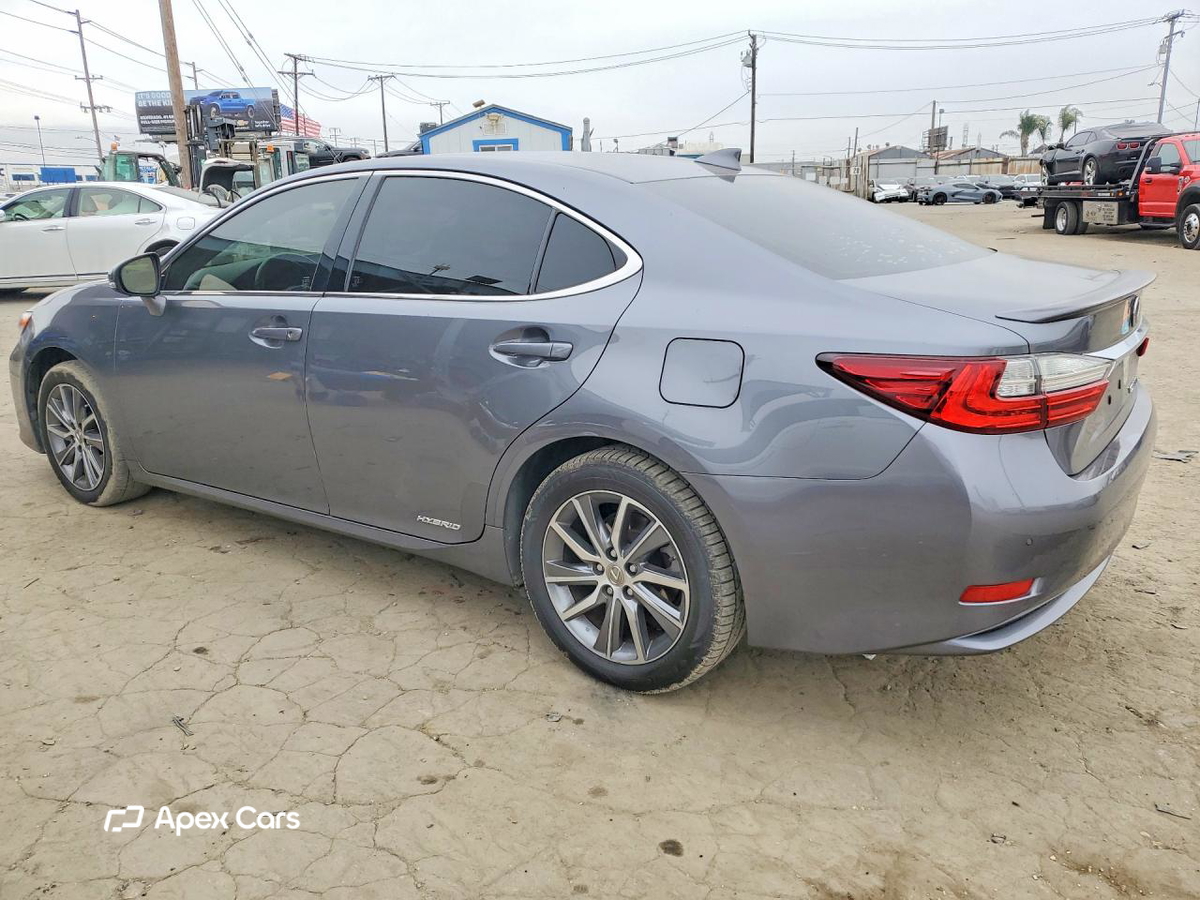 Lexus ES 2016