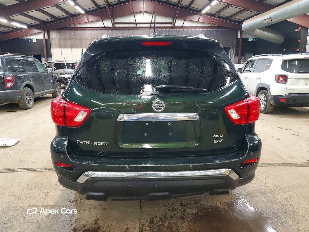 Nissan Pathfinder 2018