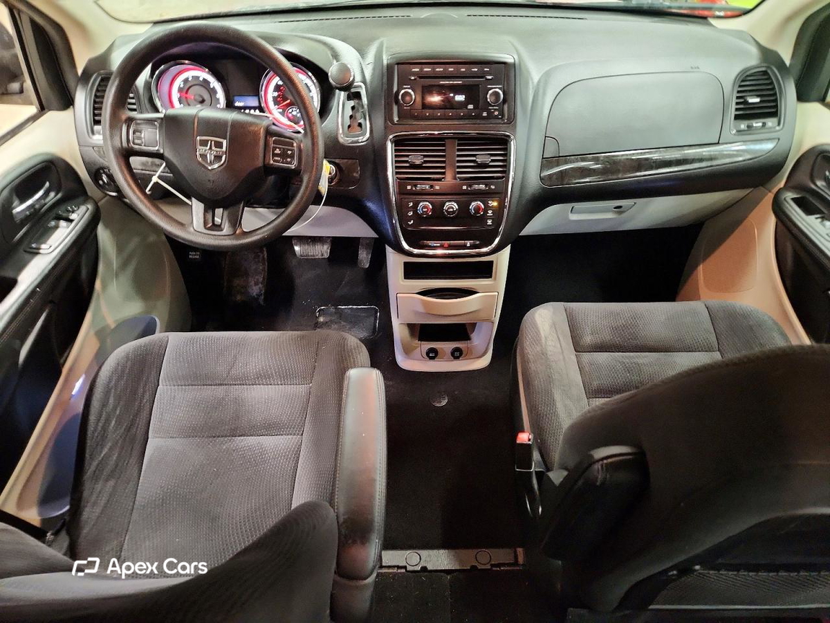 Dodge Caravan 2015