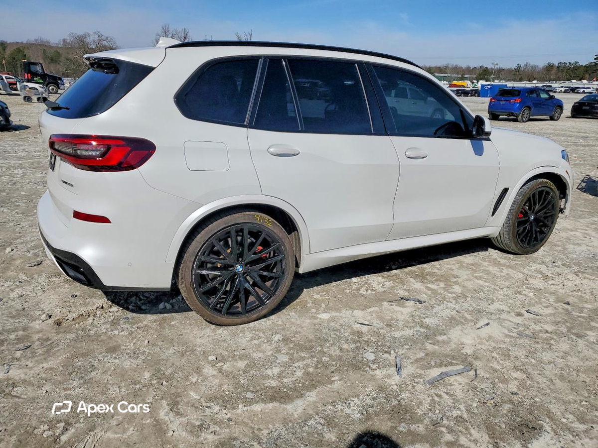 BMW X5 2021