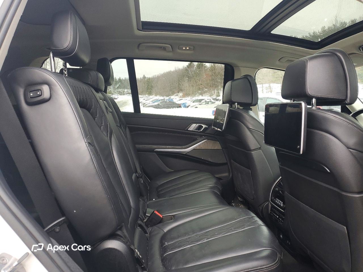 BMW X7 2019