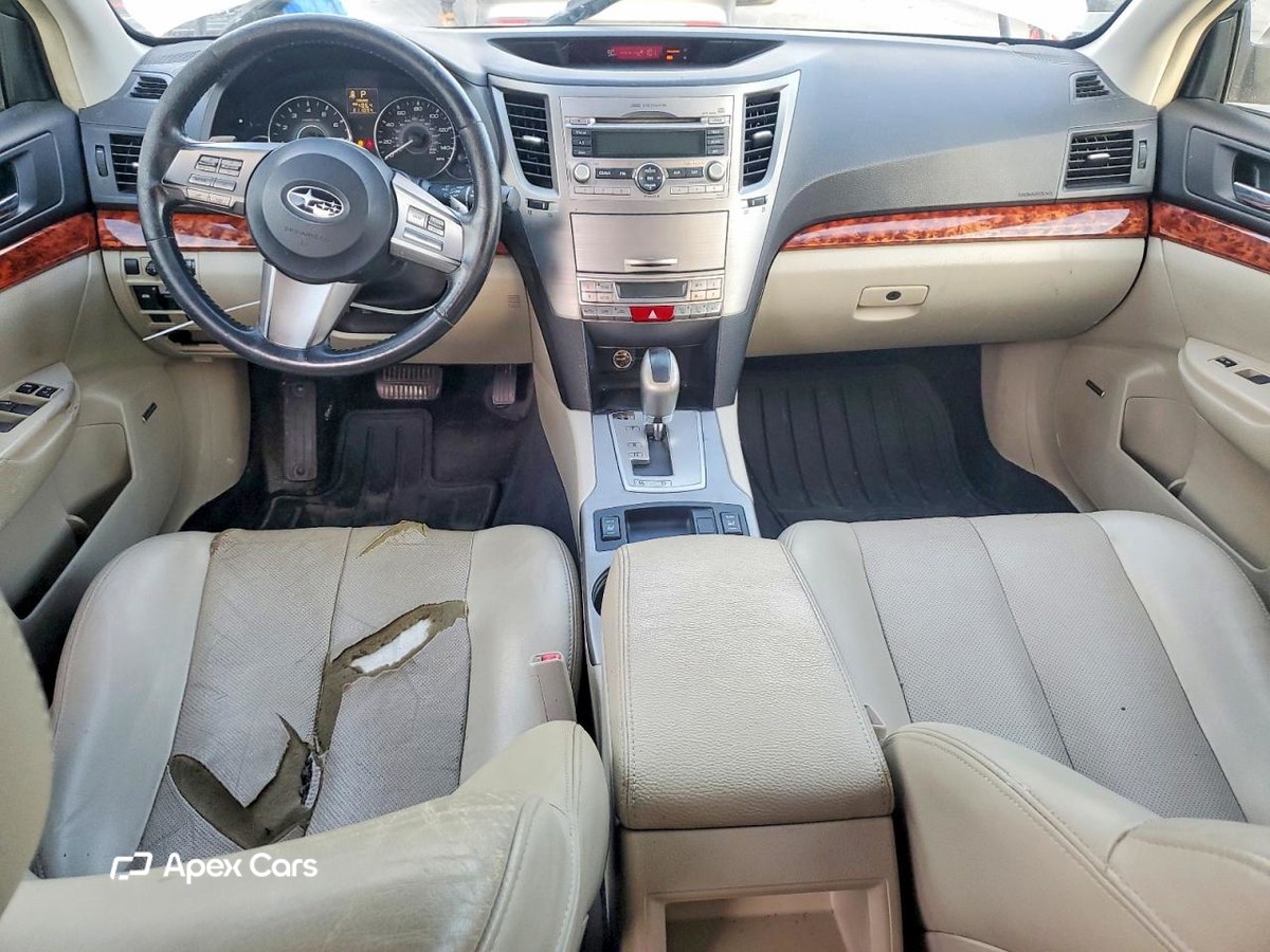 Subaru Outback 2010