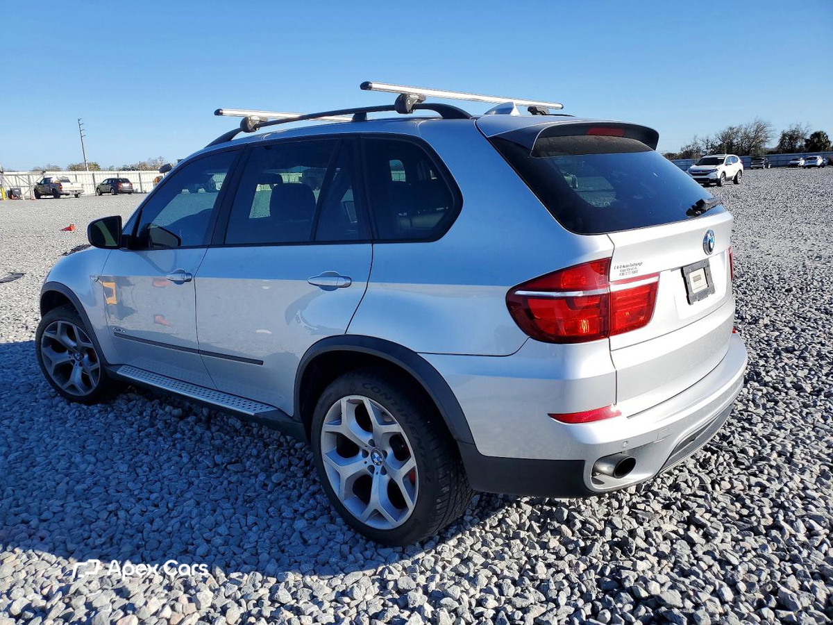 BMW X5 2011
