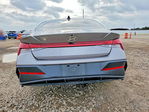 Hyundai Elantra 2024