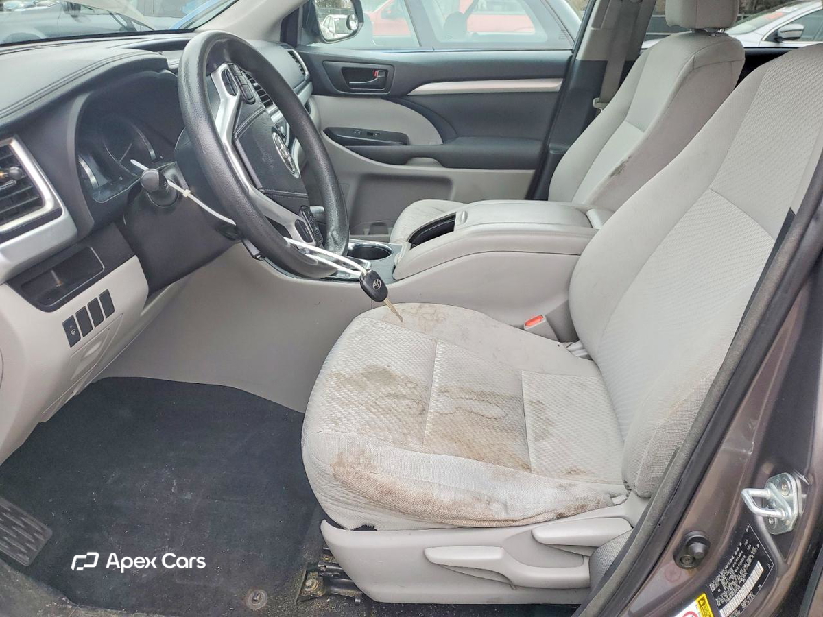 Toyota Highlander 2015