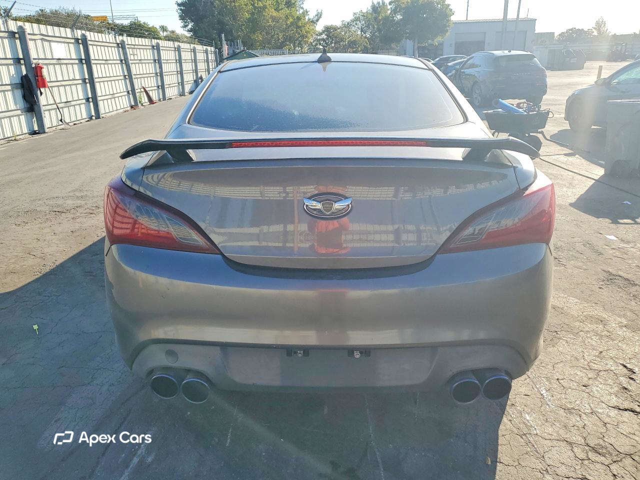 Hyundai Genesis 2013