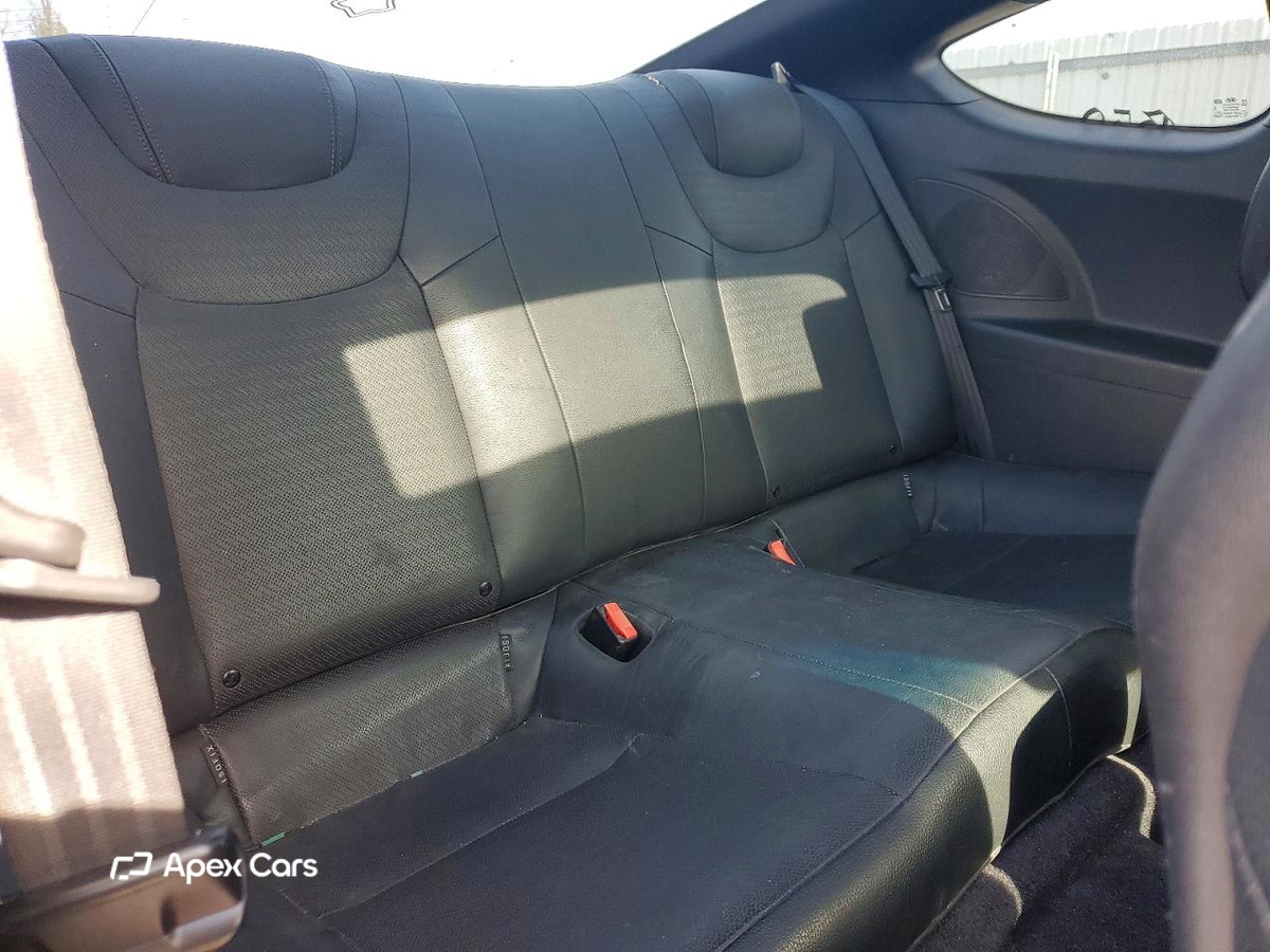 Hyundai Genesis 2015