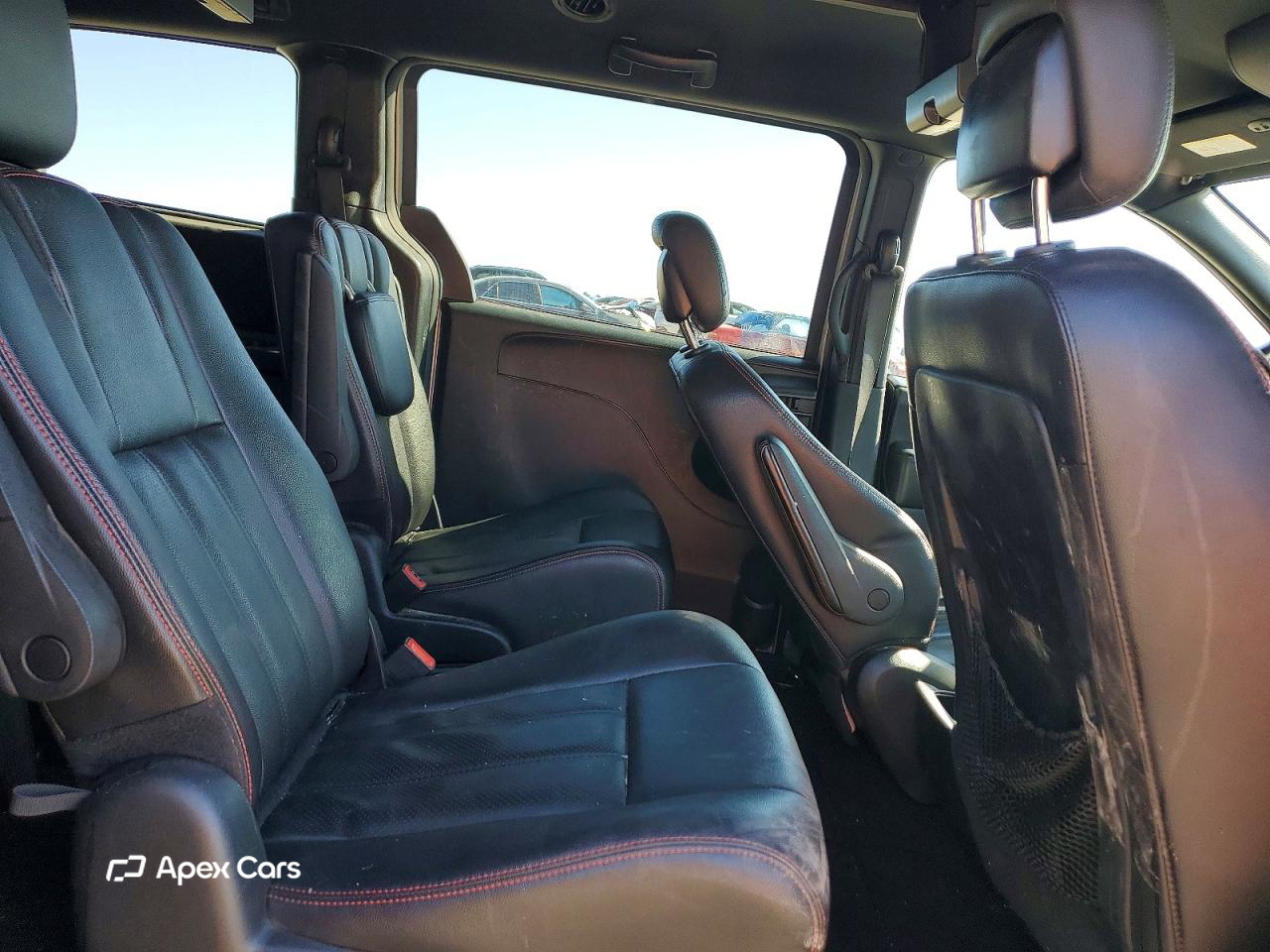 Dodge Caravan 2016