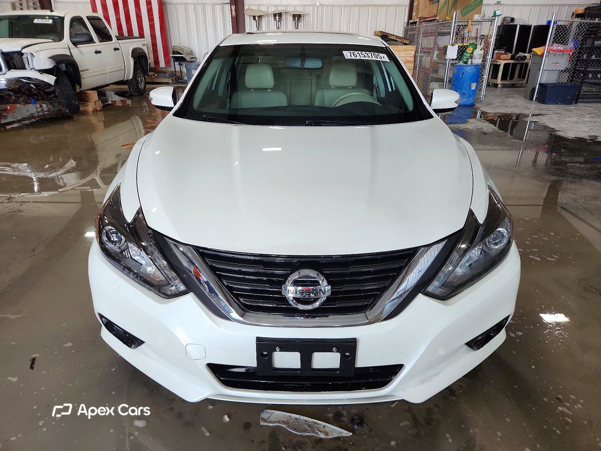 Nissan Altima 2017