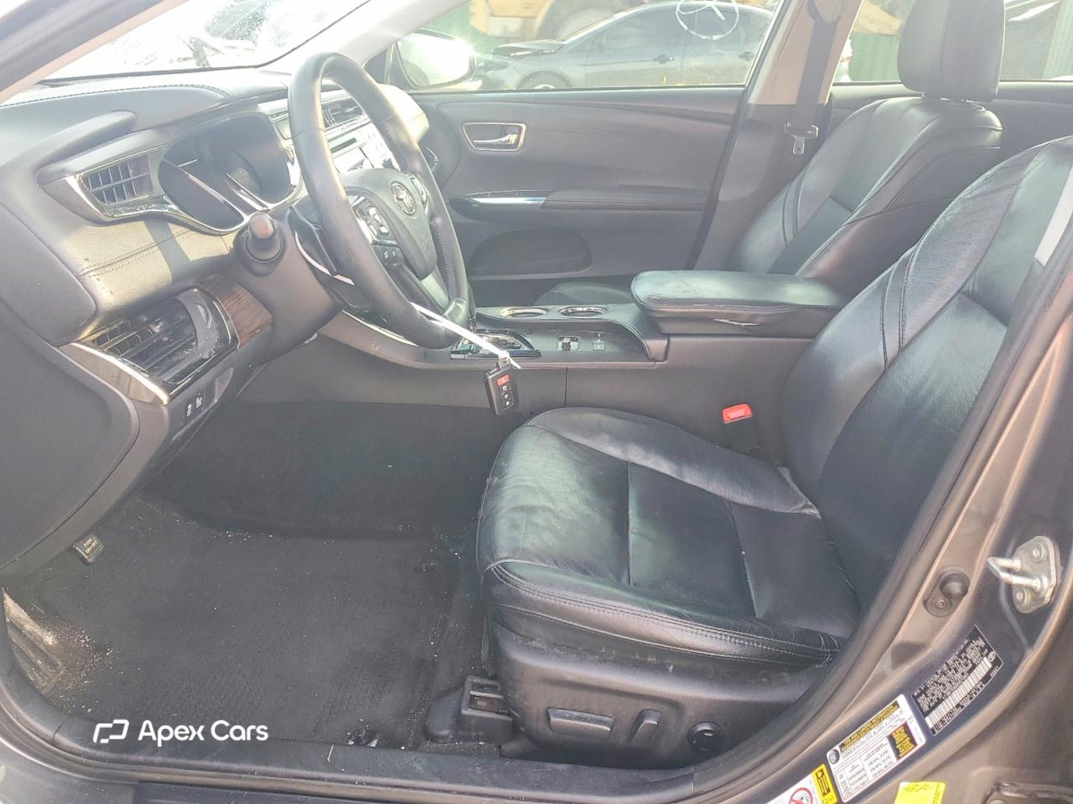Toyota Avalon 2013
