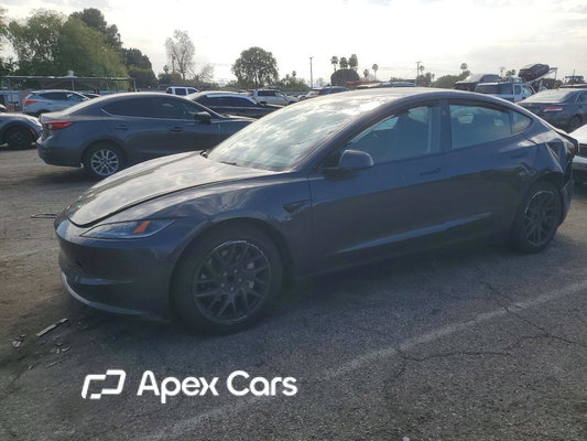 Tesla Model 3 2024 - Image 1 of 12