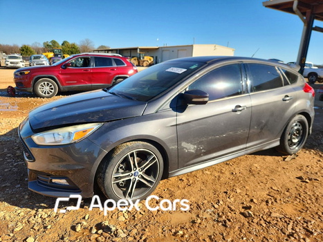 Ford Focus 2015 - Image 1 of 14