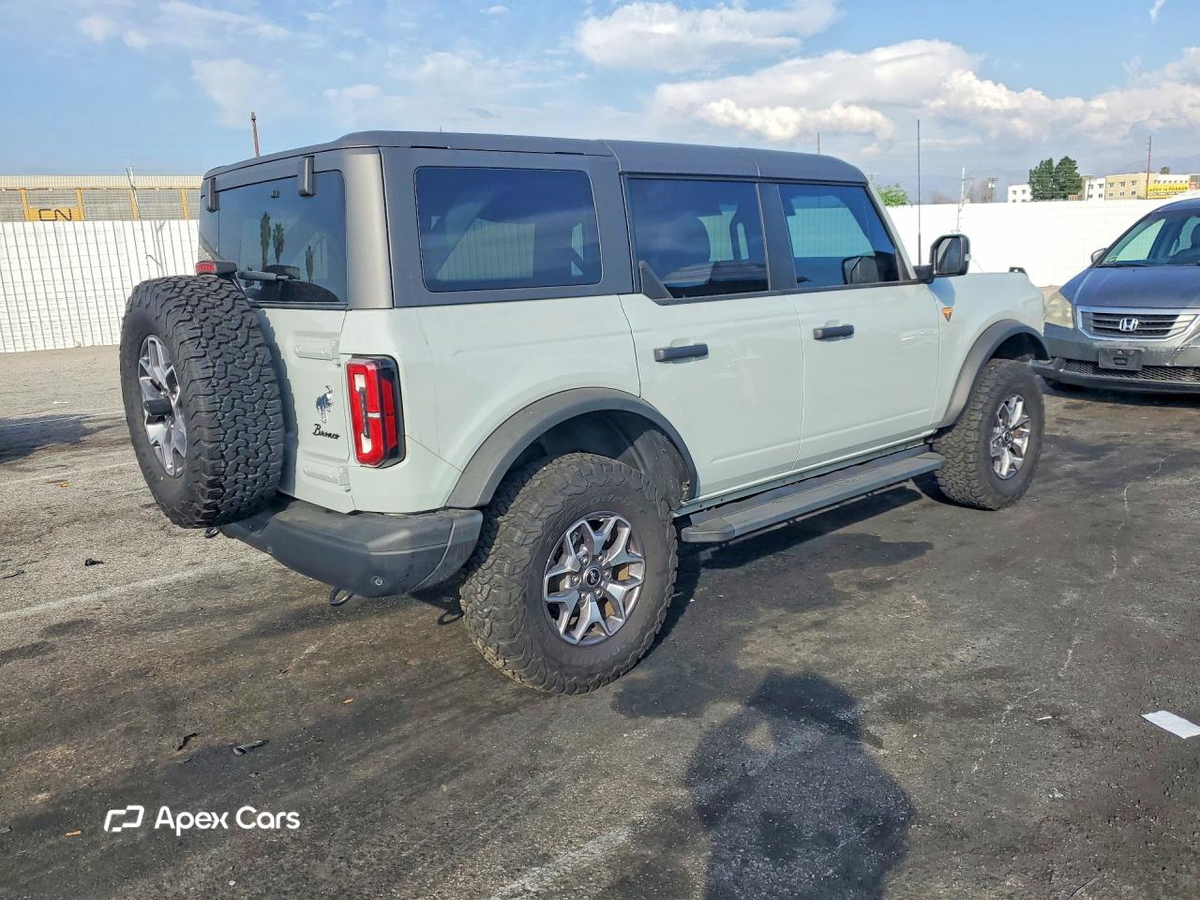 Ford Bronco 2023