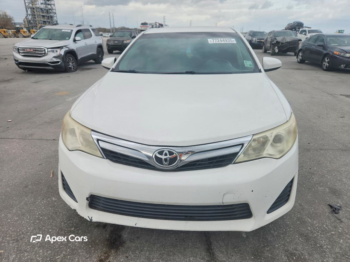 Toyota Camry 2012