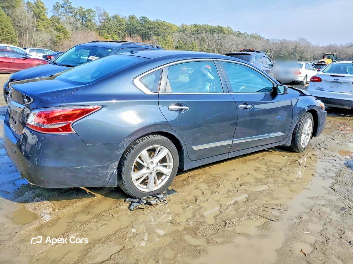 Nissan Altima 2015