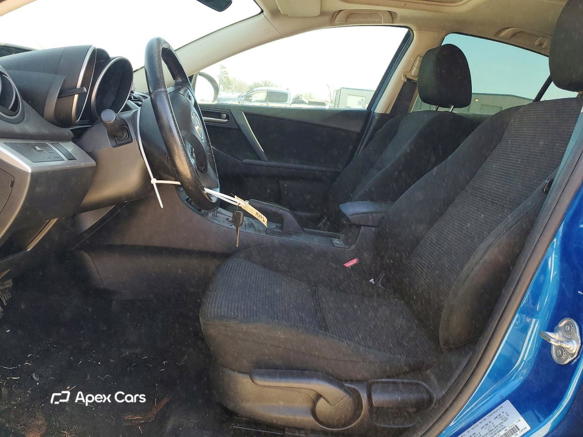 Mazda 3 2012