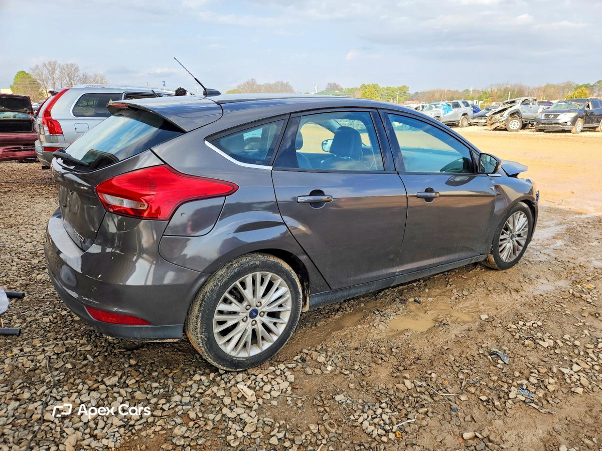 Ford Focus 2015