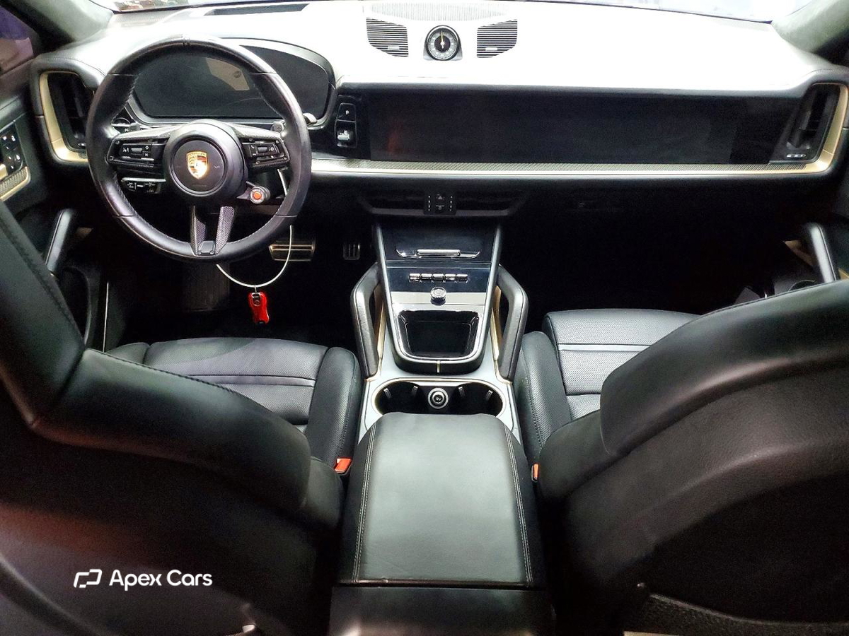 Porsche Cayenne 2024