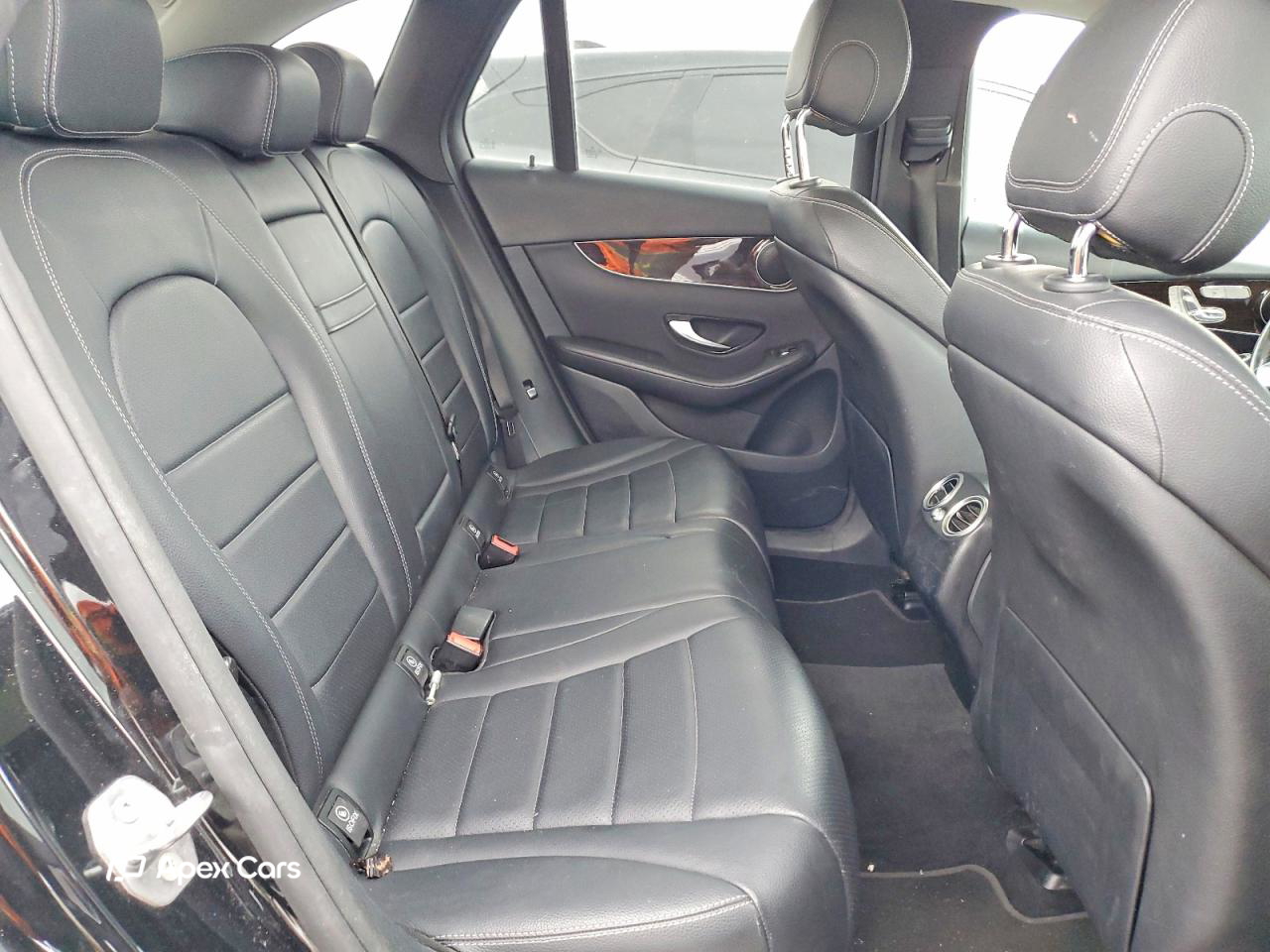 Mercedes-Benz GLC 2016