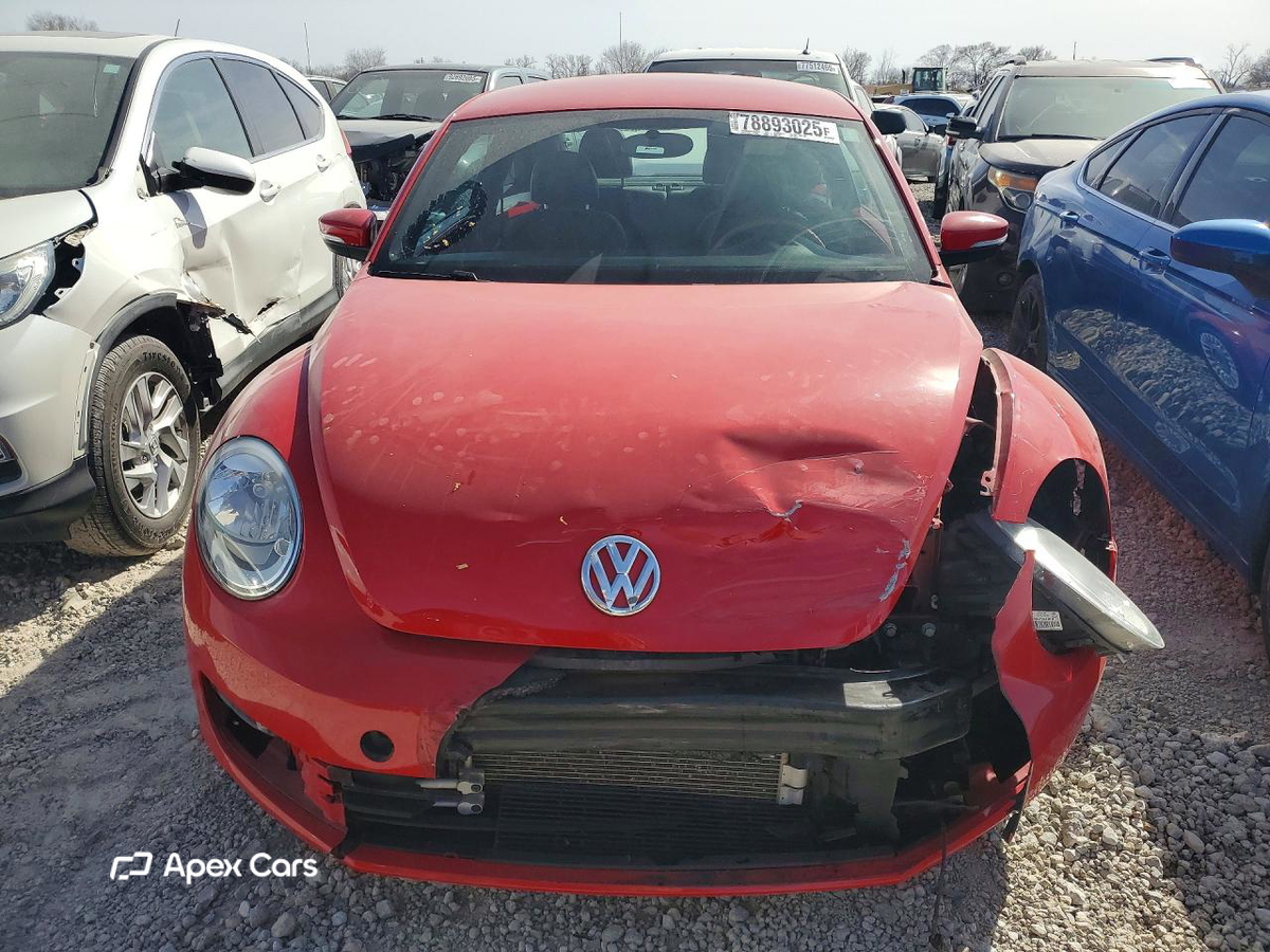 Volkswagen Beetle 2015
