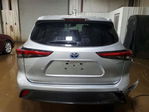 Toyota Highlander 2021