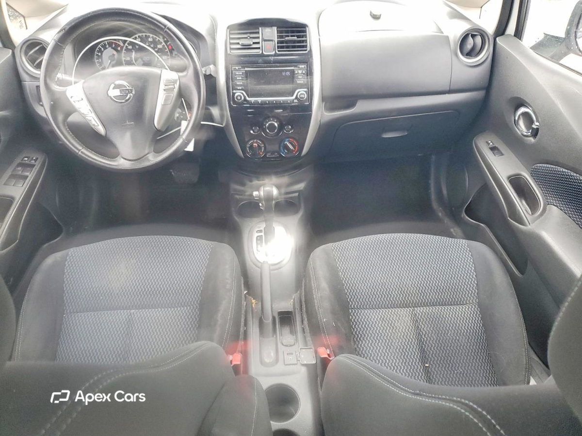 Nissan Versa 2016