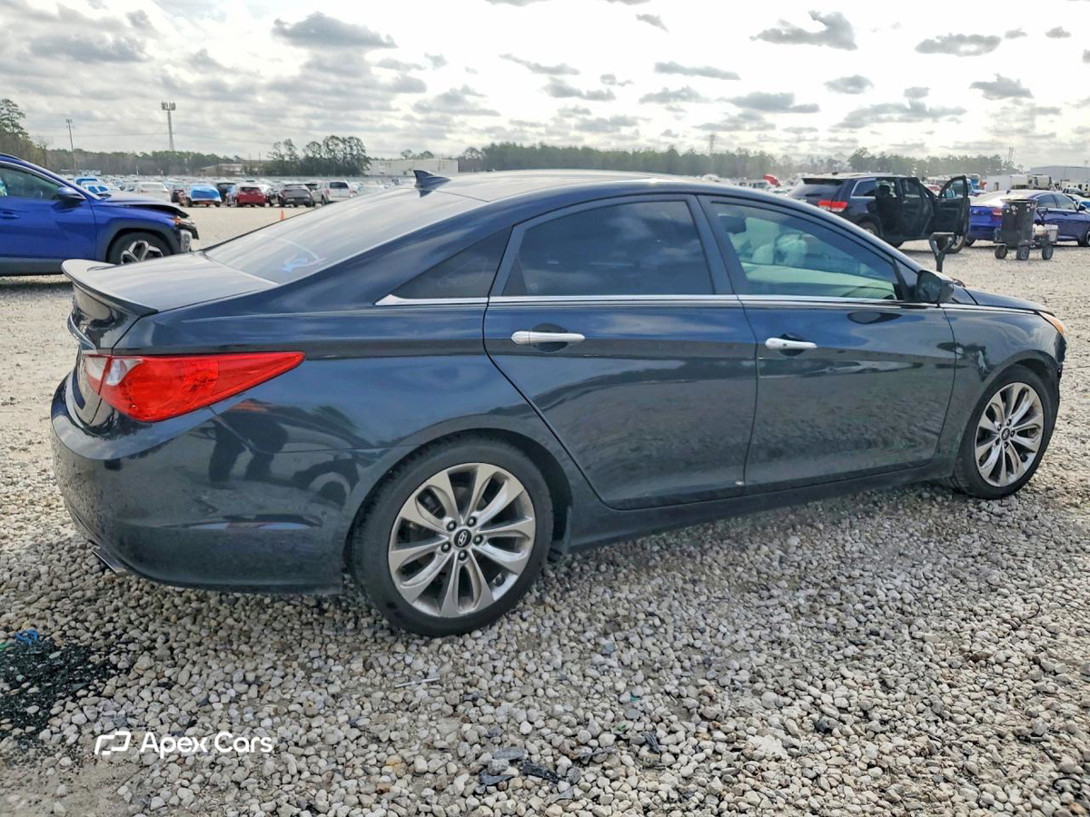 Hyundai Sonata 2013