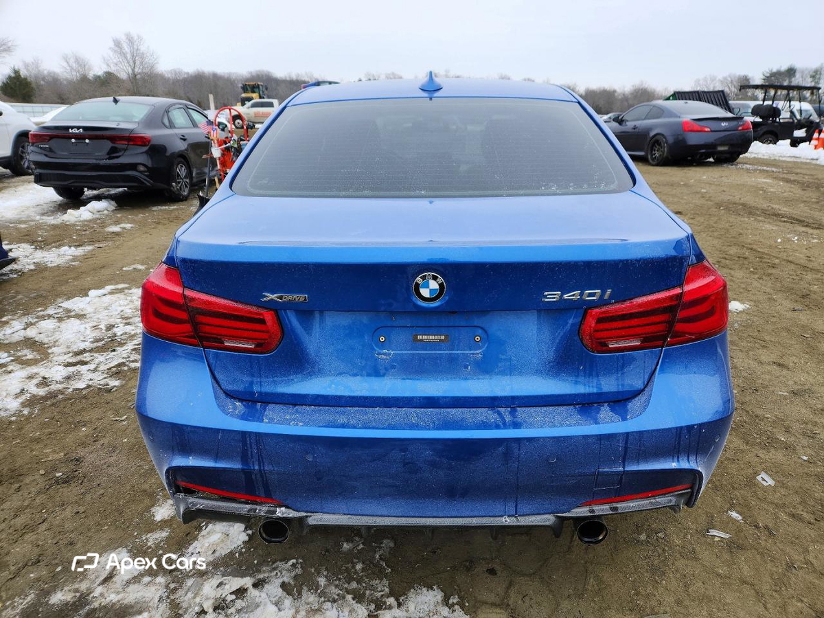BMW Series 3 2018