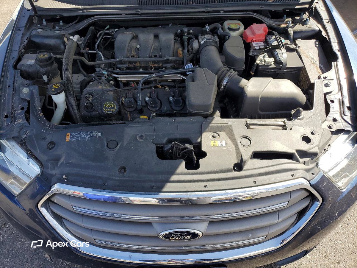Ford Taurus 2016