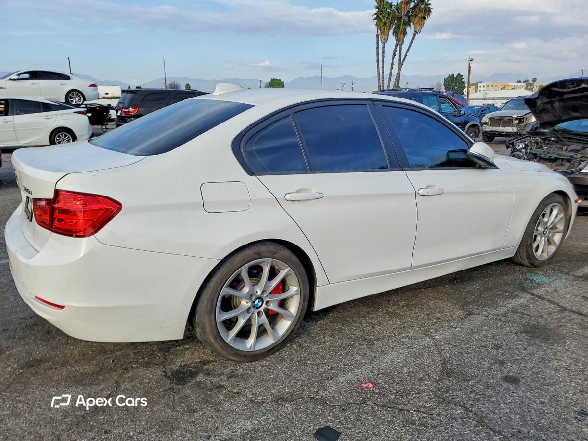 BMW Series 3 2013