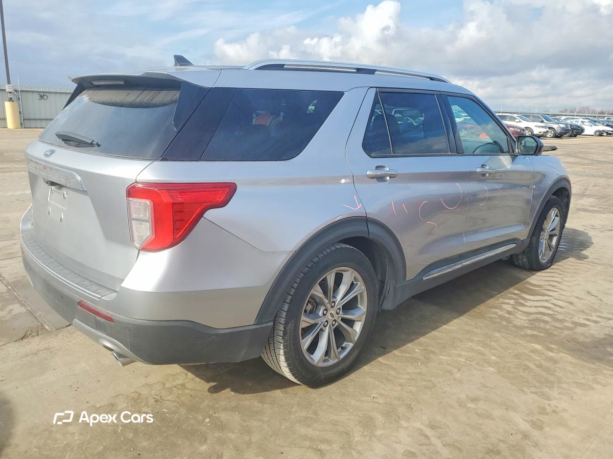 Ford Explorer 2022
