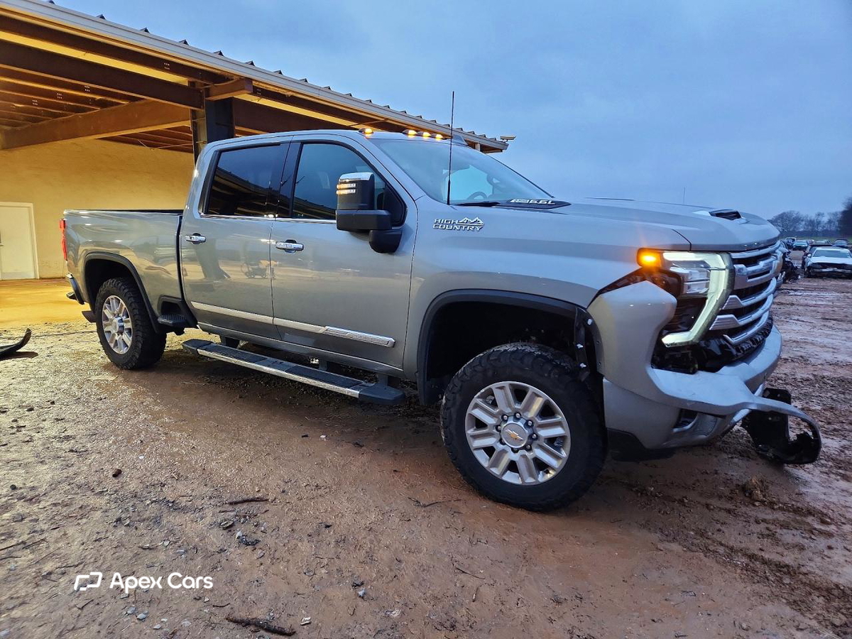 Chevrolet Silverado 2024