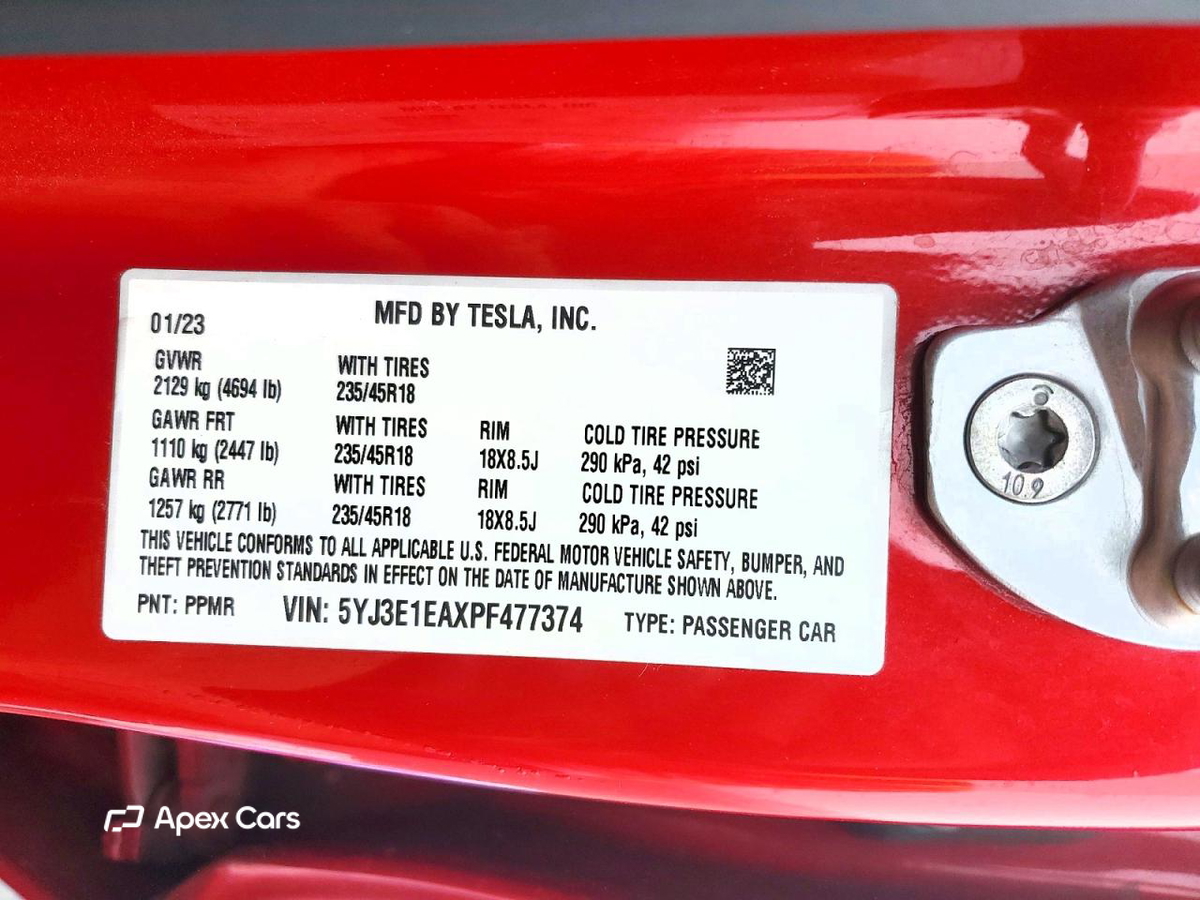 Tesla Model 3 2023
