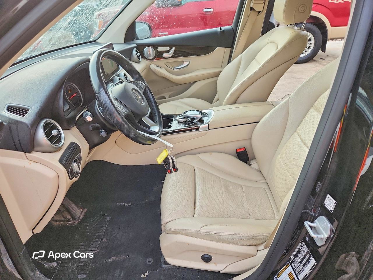 Mercedes-Benz GLC 2016