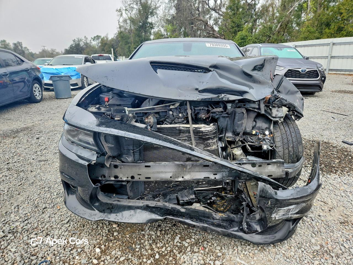 Dodge Charger 2021