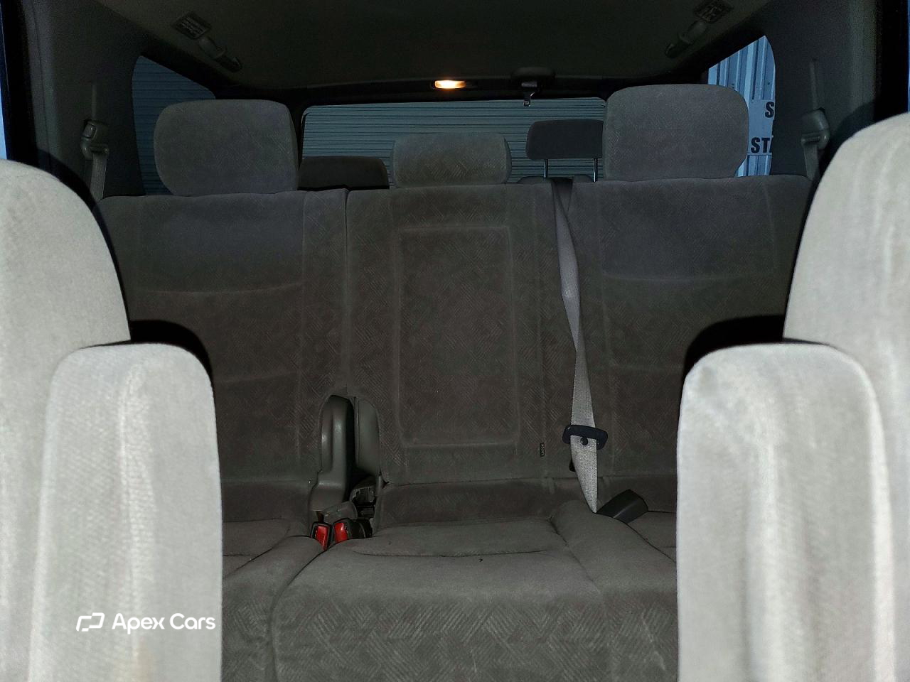 Toyota Sequoia 2004