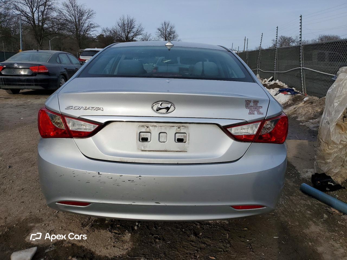 Hyundai Sonata 2013