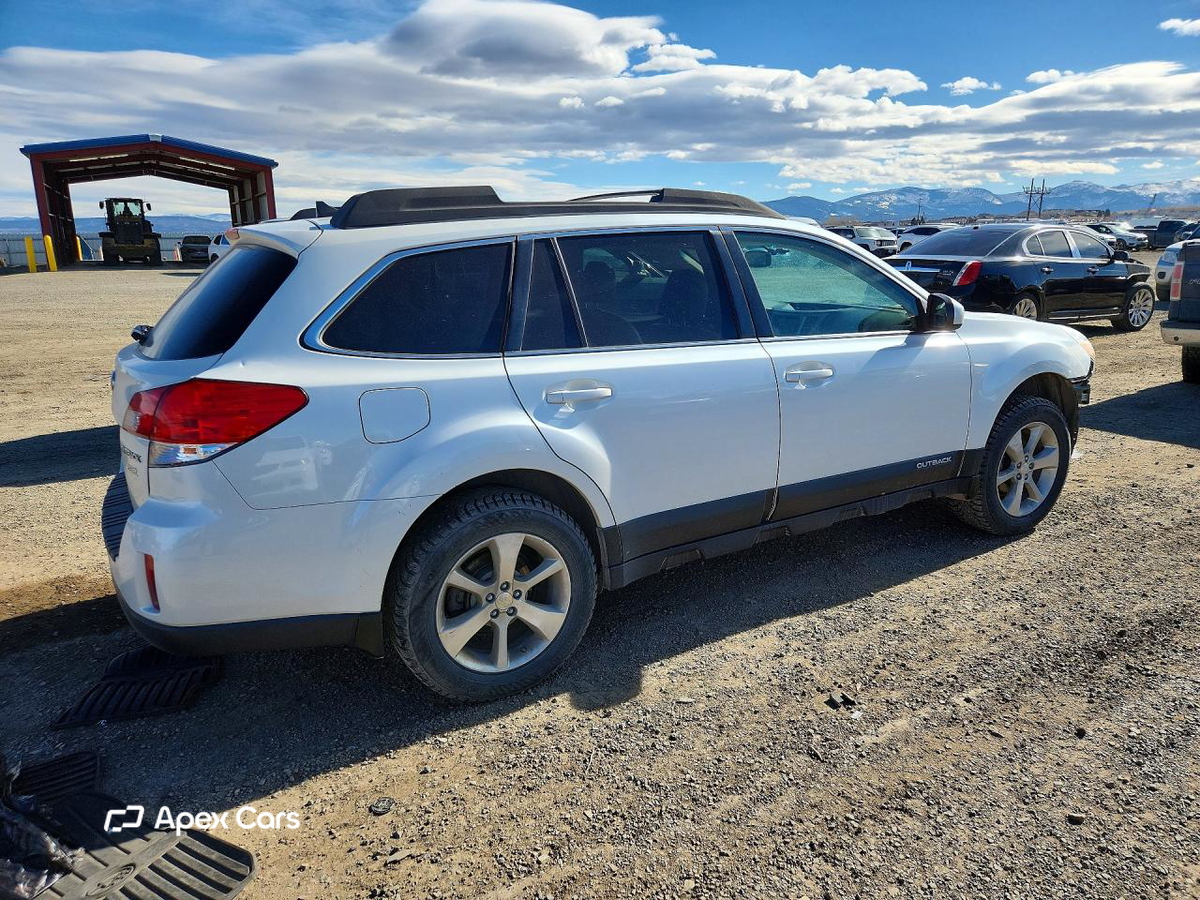 Subaru Outback 2013