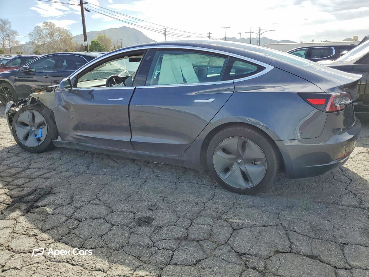 Tesla Model 3 2019
