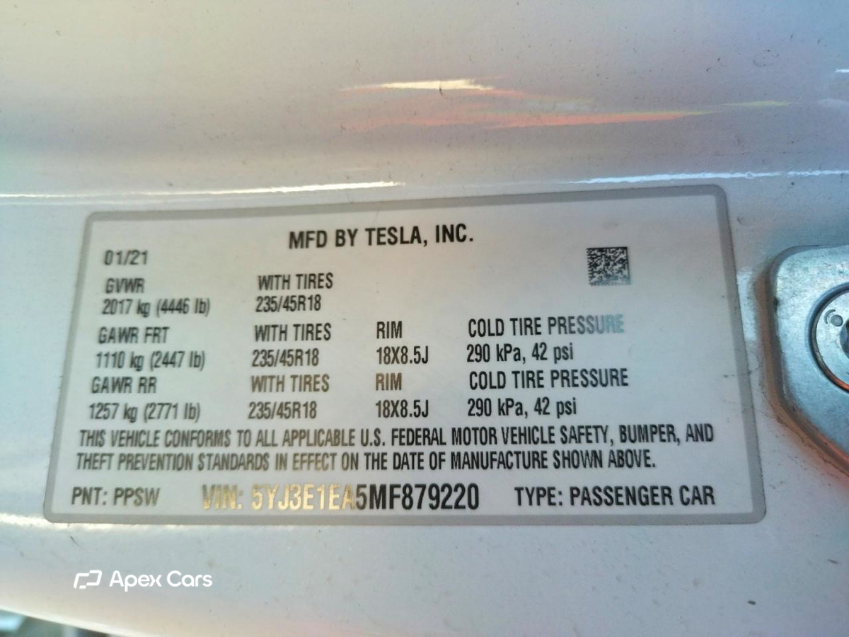 Tesla Model 3 2021