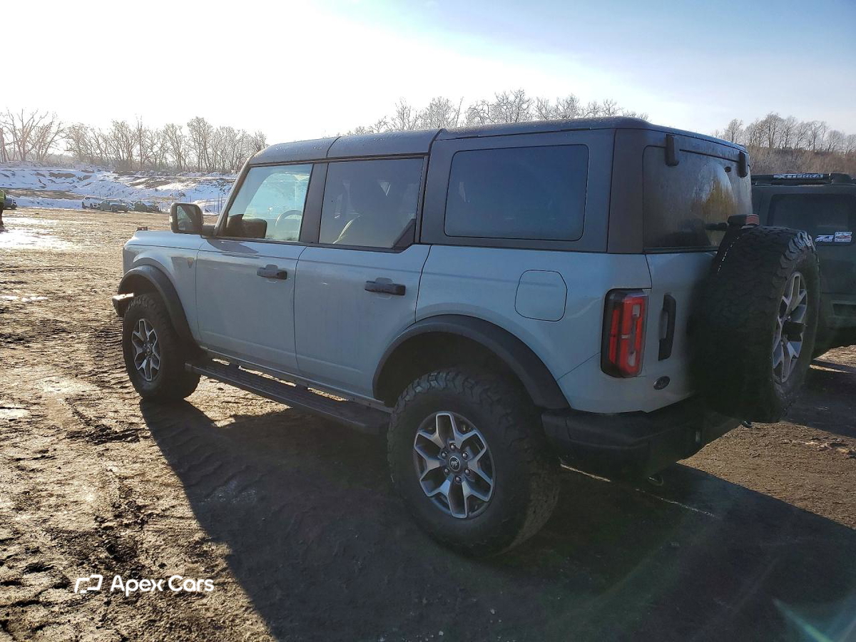 Ford Bronco 2024